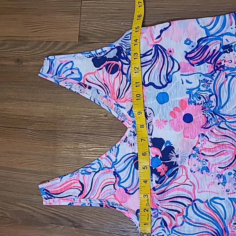 Lilly Pulitzer Pink and Blue Swirl Top used good condition zise XS - Picture 3 of 7
